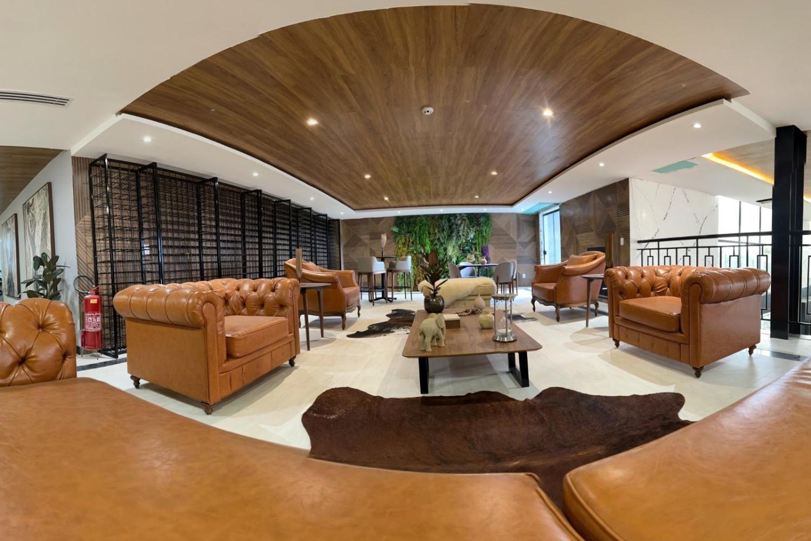 Flat No Completao Gran Paradiso - Tem - Novinho Hotel Campos do Jordão