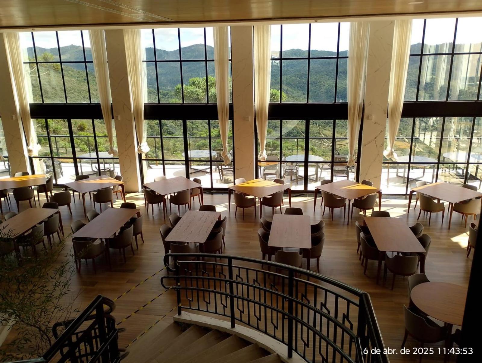 Flat No Completao Gran Paradiso - Tem - Novinho Hotel Campos do Jordão